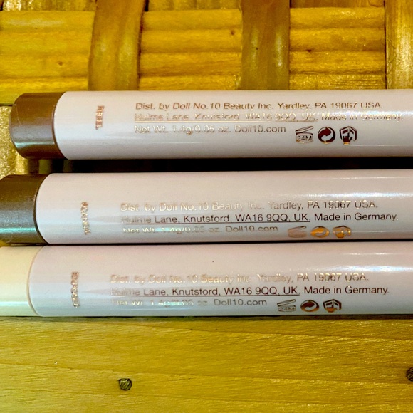 🪆DOLL 10🪆3 EYELINER SHADOWS W/ SHARPENERS ON THE END REBEL, SCANDAL & EXPOSED - Picture 4 of 5